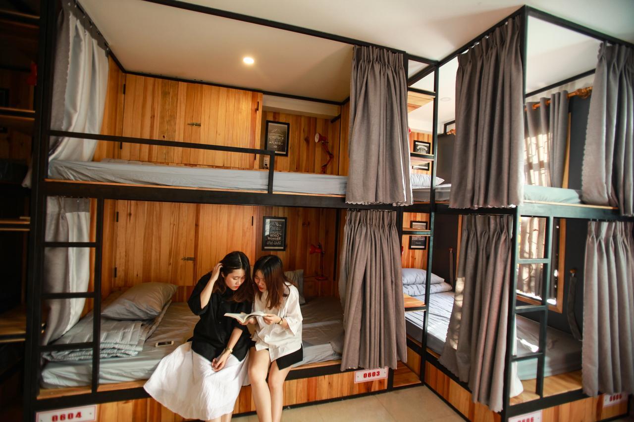 5D Upper Dorm Vandrarhem Da Nang Exteriör bild