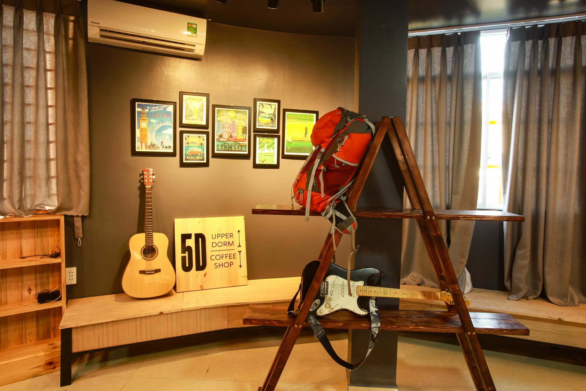 5D Upper Dorm Vandrarhem Da Nang Exteriör bild